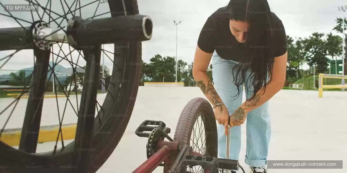 海量正版周边，让热爱触手可及！🎁⚽️🏀❤️